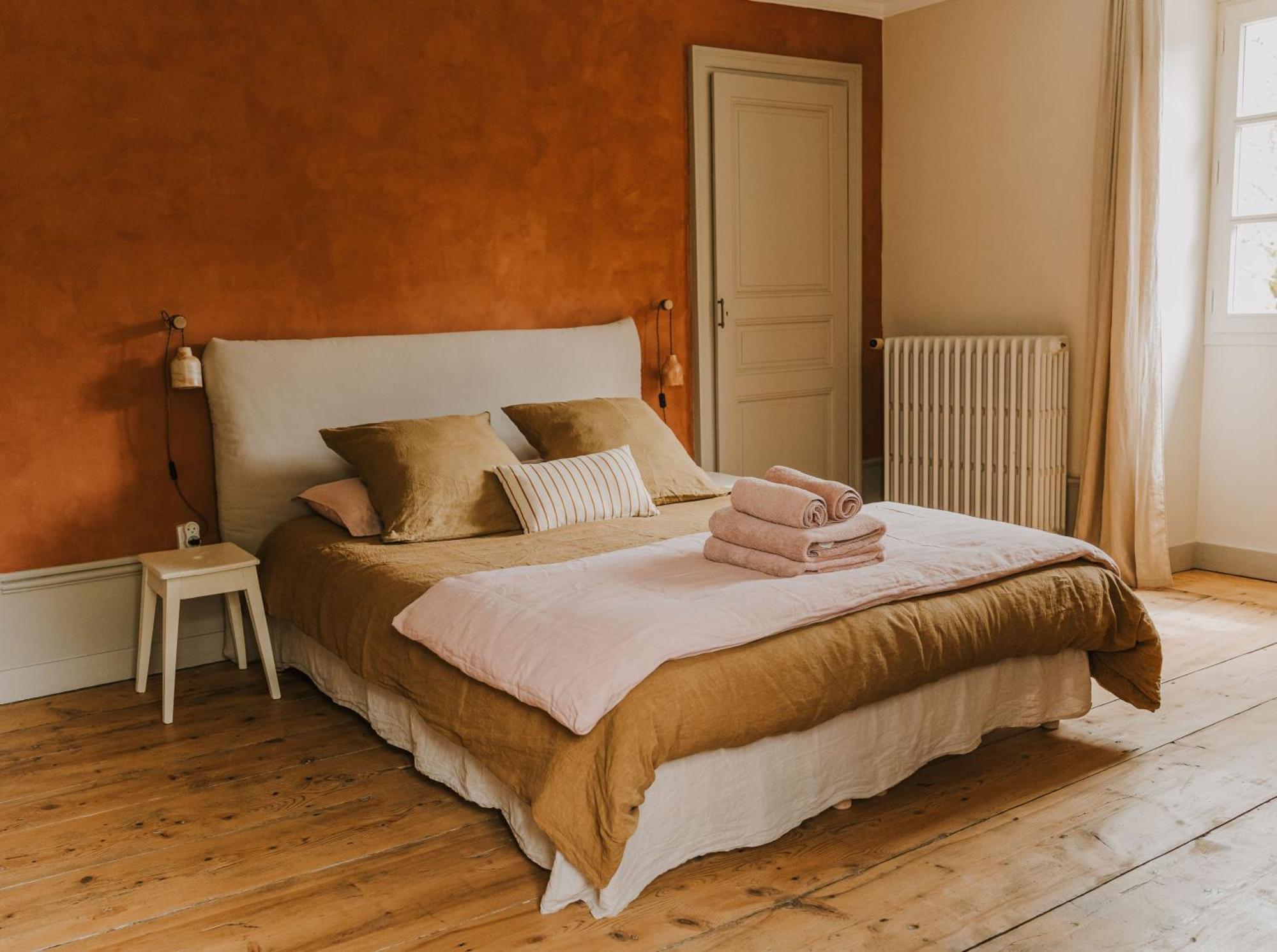 Maison D'Hotes Et Gite De Charme Avec Piscine, La Lhuiseraie Zimmer foto
